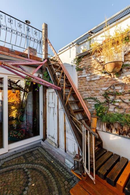 Steampunk Penthouse With Roof Terrace Apartment *