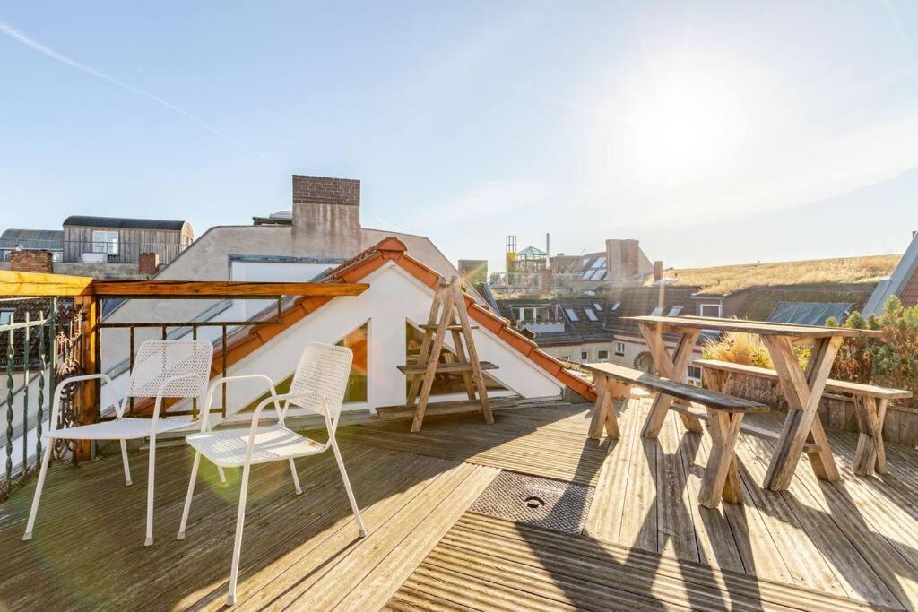 Steampunk Penthouse With Roof Terrace Apartment