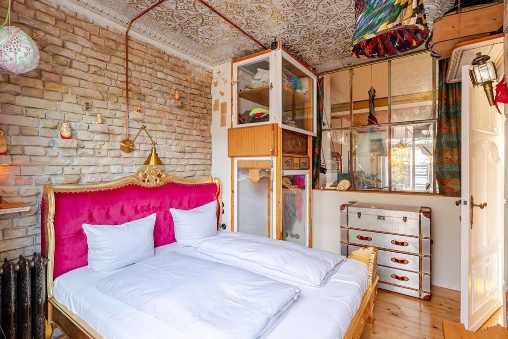 Apartment Steampunk Penthouse With Roof Terrace